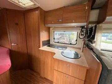 KNAUS SKY WAVE 650 MF 